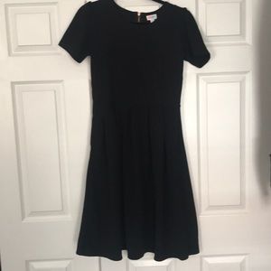 NWOT Solid Black Amelia